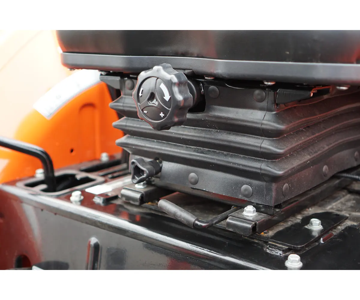 HINOMOTO HM475 su frontaliniu krautuvu