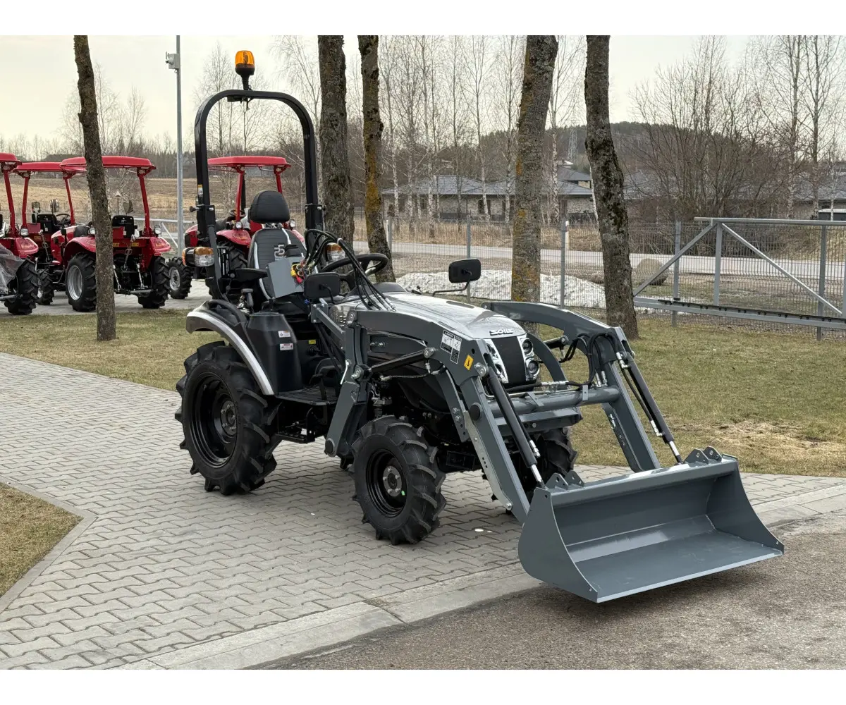 Solis 26HST su frontaliniu krautuvu