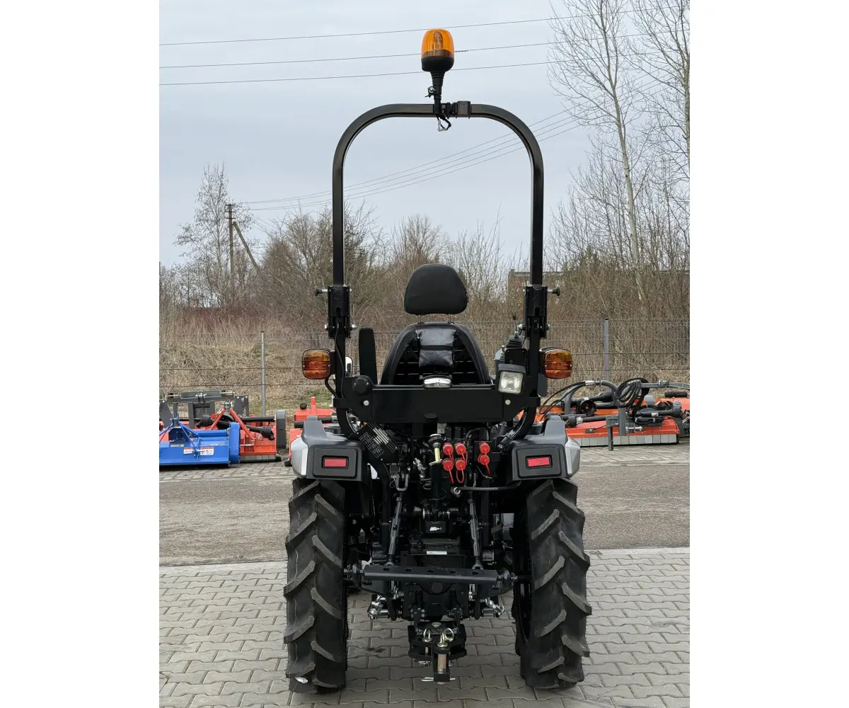 Solis 26HST su frontaliniu krautuvu