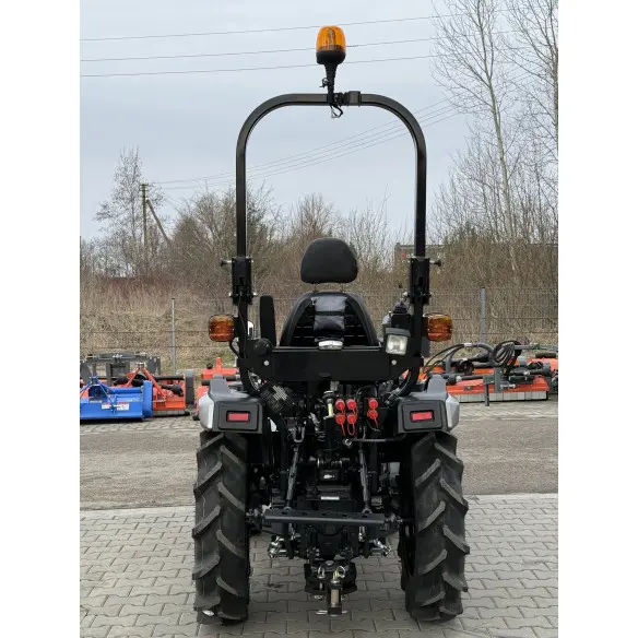 Solis 26HST su frontaliniu krautuvu