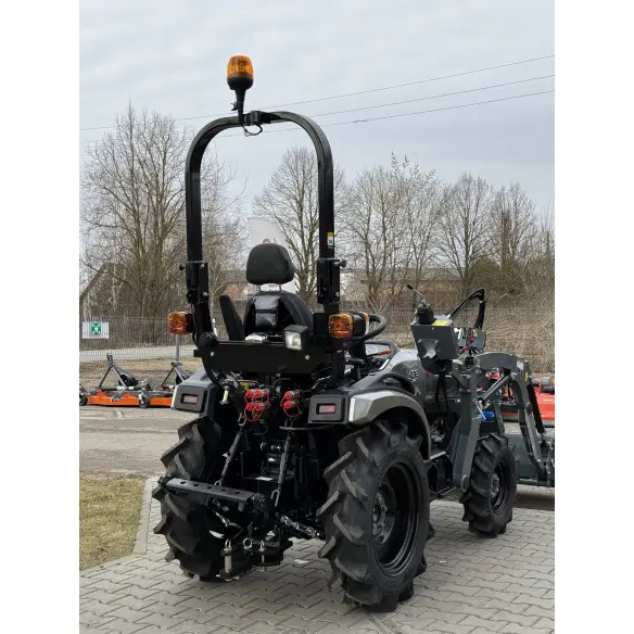 Solis 26HST su frontaliniu krautuvu