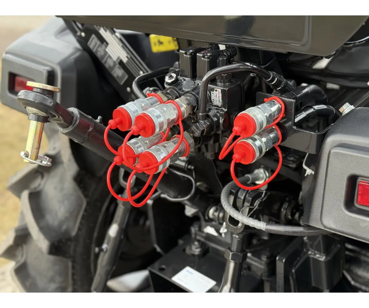 Solis 26HST su frontaliniu krautuvu