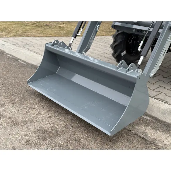 Solis 26HST su frontaliniu krautuvu