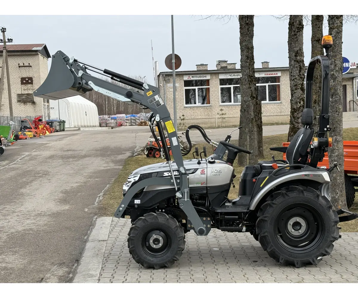 Solis 26HST su frontaliniu krautuvu