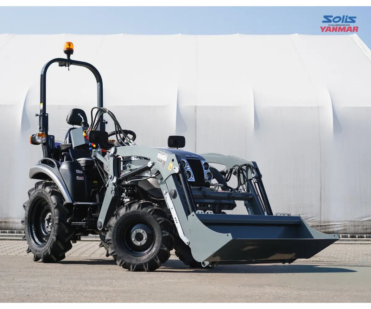 Solis 26HST su frontaliniu krautuvu