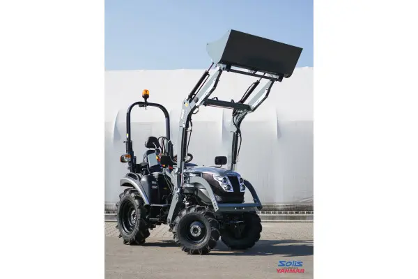 Solis 26HST su frontaliniu krautuvu