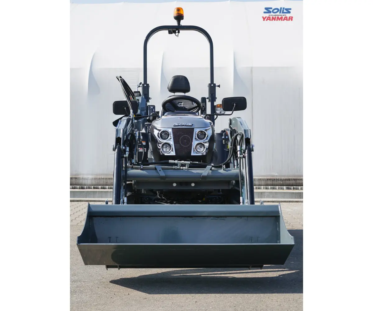 Solis 26HST su frontaliniu krautuvu