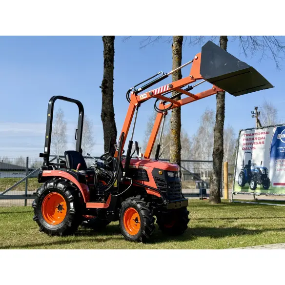 Hinomoto HM3025 su frontaliniu krautuvu