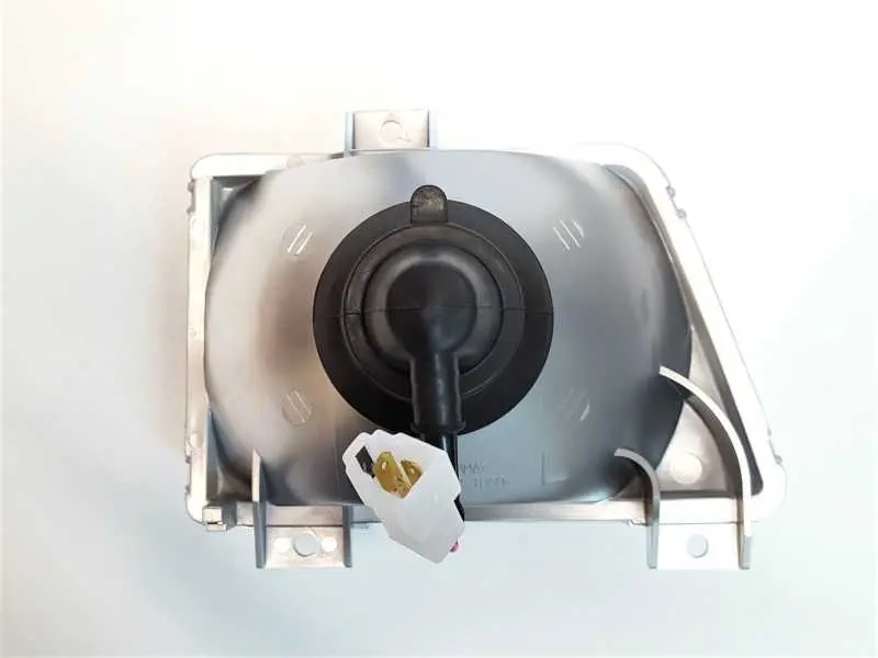 Žibintas Iseki TG (kairės pusės)