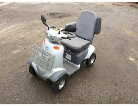 KUBOTA EW-40 elektramobilis