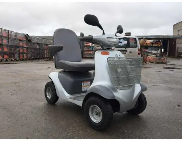 KUBOTA EW-40 elektramobilis