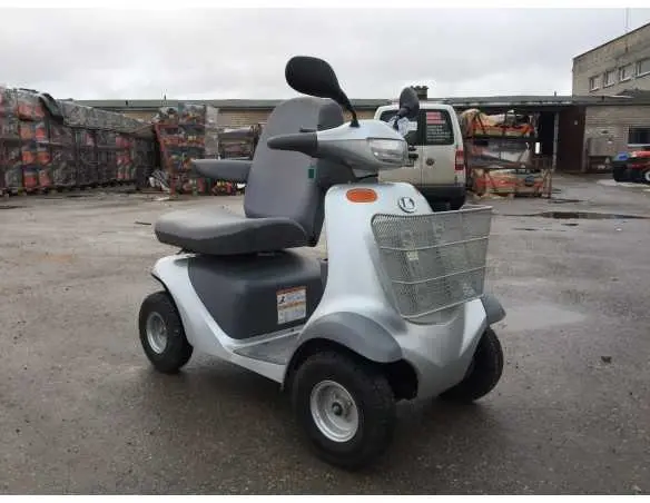 KUBOTA EW-40 elektramobilis