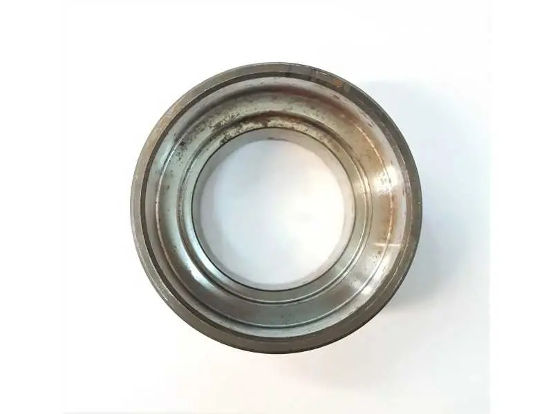 Peilių veleno įvorė FCN